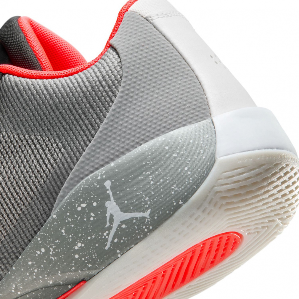 ジョーダン LUKA.77 PF ルカ .77 PF HF0819-005 メンズ レディス