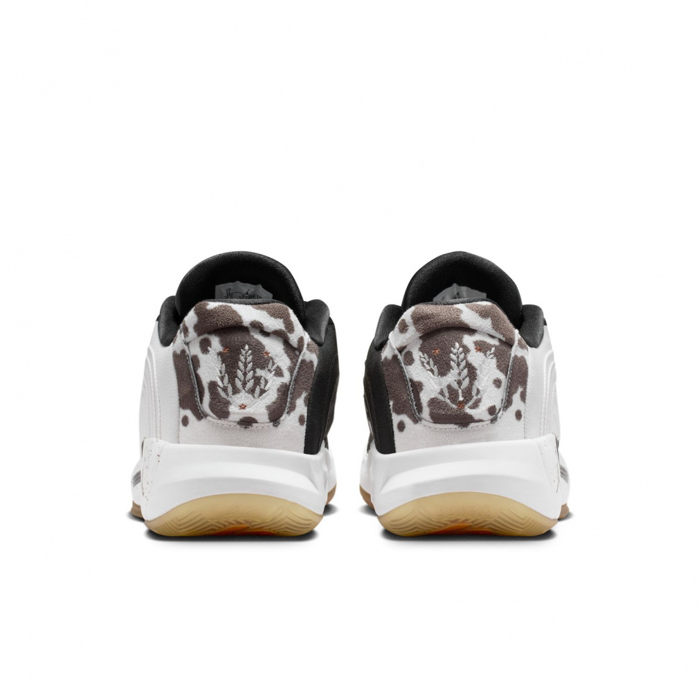 ジョーダン LUKA 4 Gone Ranching PF ルカ 4 Gone Ranching PF IB7904