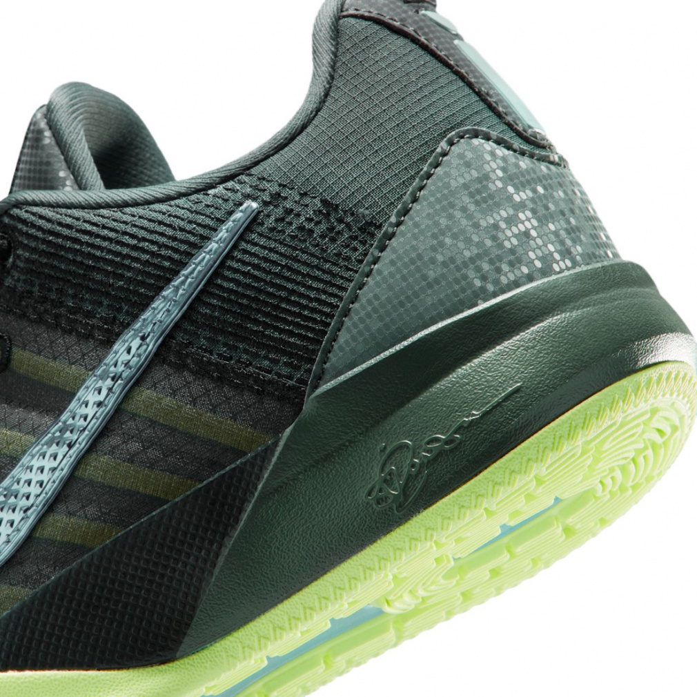 ナイキ ウィメンズ SABRINA 3 サブリナ 3 GS IB3088-003 サブリナ