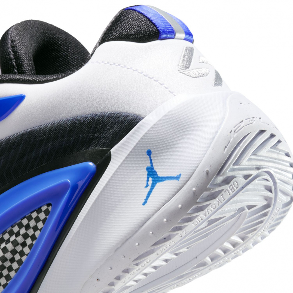 Jordan バスケットボールシューズ US 3.5 ルカ3 キッズ　22.5 ジョーダン（JORDAN）（キッズ）ジュニアバスケットシューズ