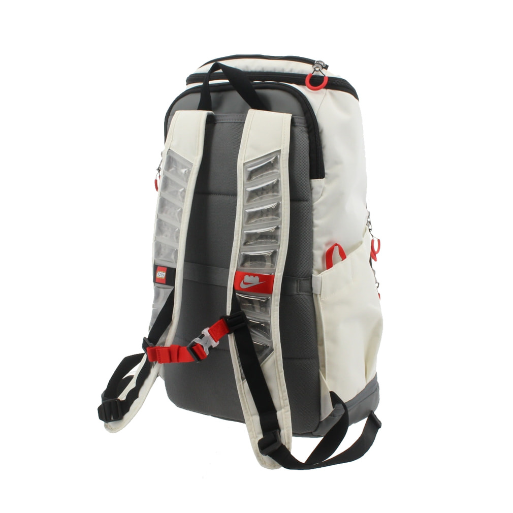 ナイキ Varsity Elite バーシティ エリート バックパック (32L) IQ8237