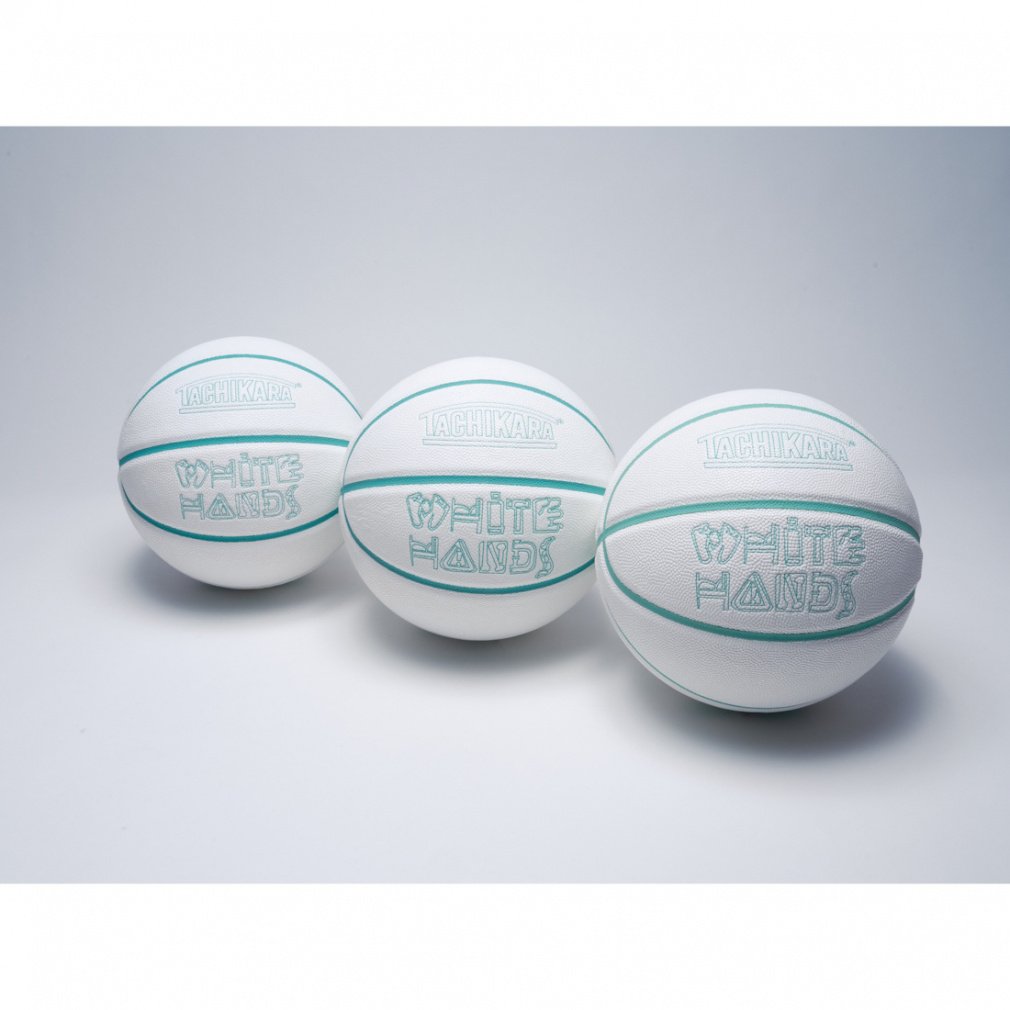 イッタラ　パフボール　ホワイト 北欧アートガラス/ビンテージガラス/Oiva Toikka/オイバ・トイッカ