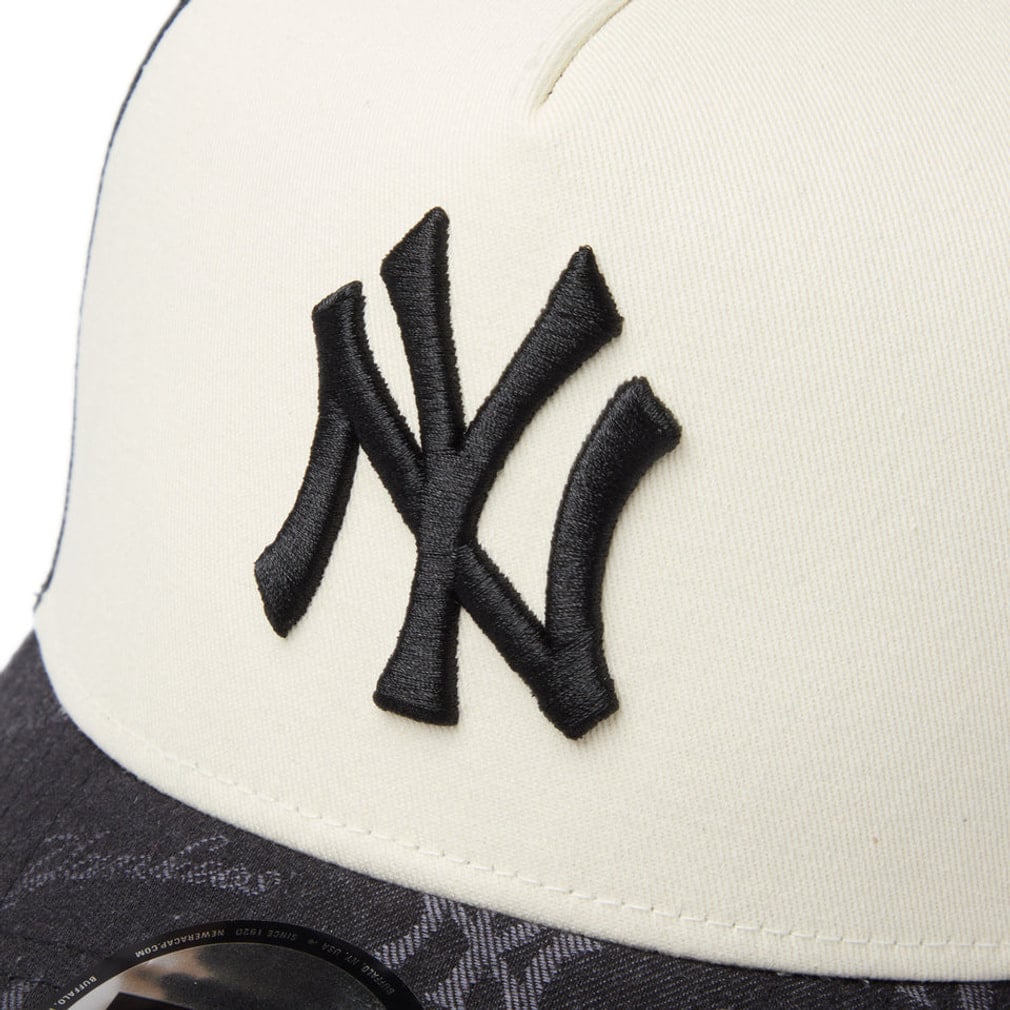ニューエラ キャップ 9FORTY A-Frame トラッカー MLB Jacquard