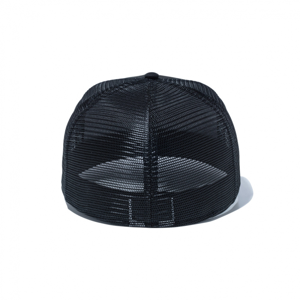 ニューエラ キャップ 59FIFTY トラッカー Throw up Logo ブラック