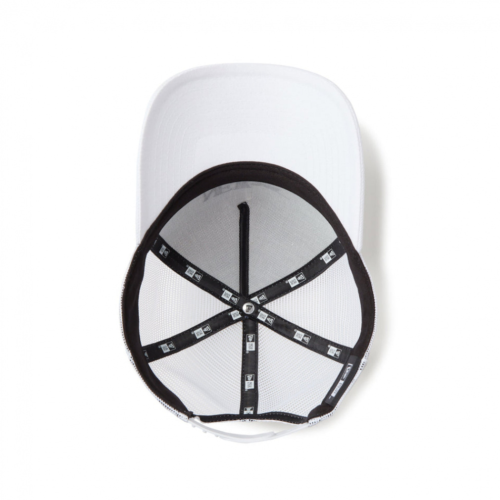 ニューエラ キャップ 9FORTY A-Frame トラッカー Wind Logo ホワイト