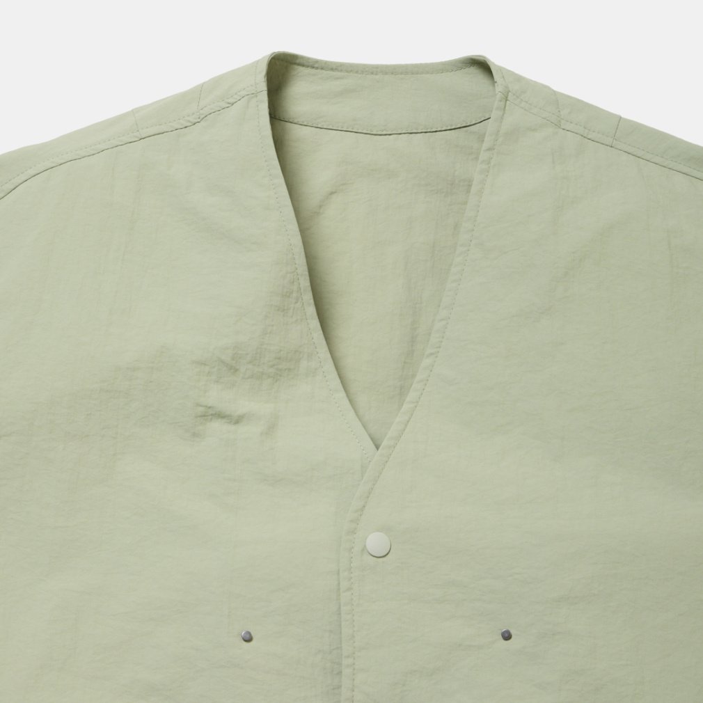 撥水ライトシェル ノーカラージャケット｜Alpen Online