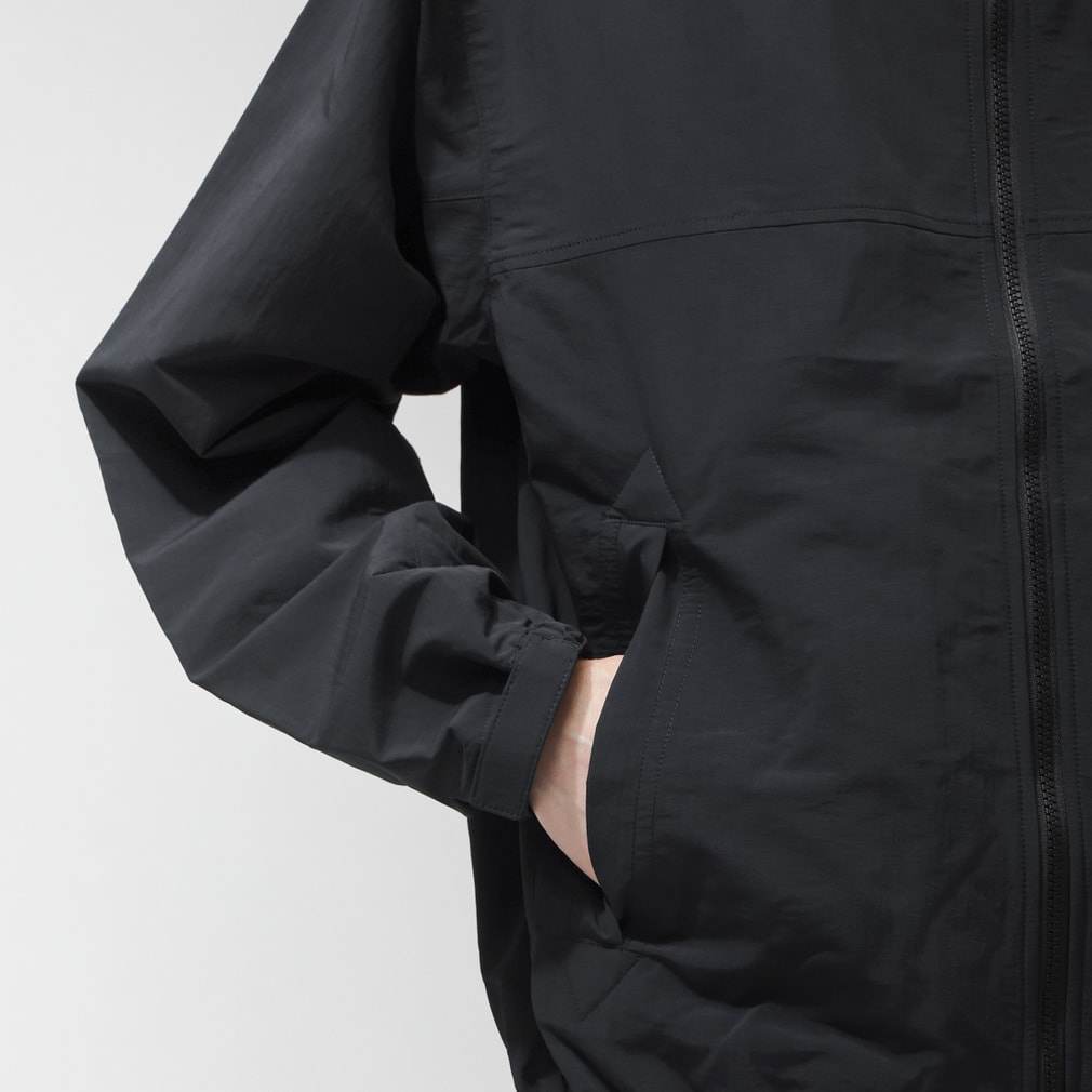 【新品】ヘリーハンセンVallejaket（HO12276 ）Mサイズ　黒 ヘリーハンセン アウトドアカジュアル ジャケット Valle Jacket
