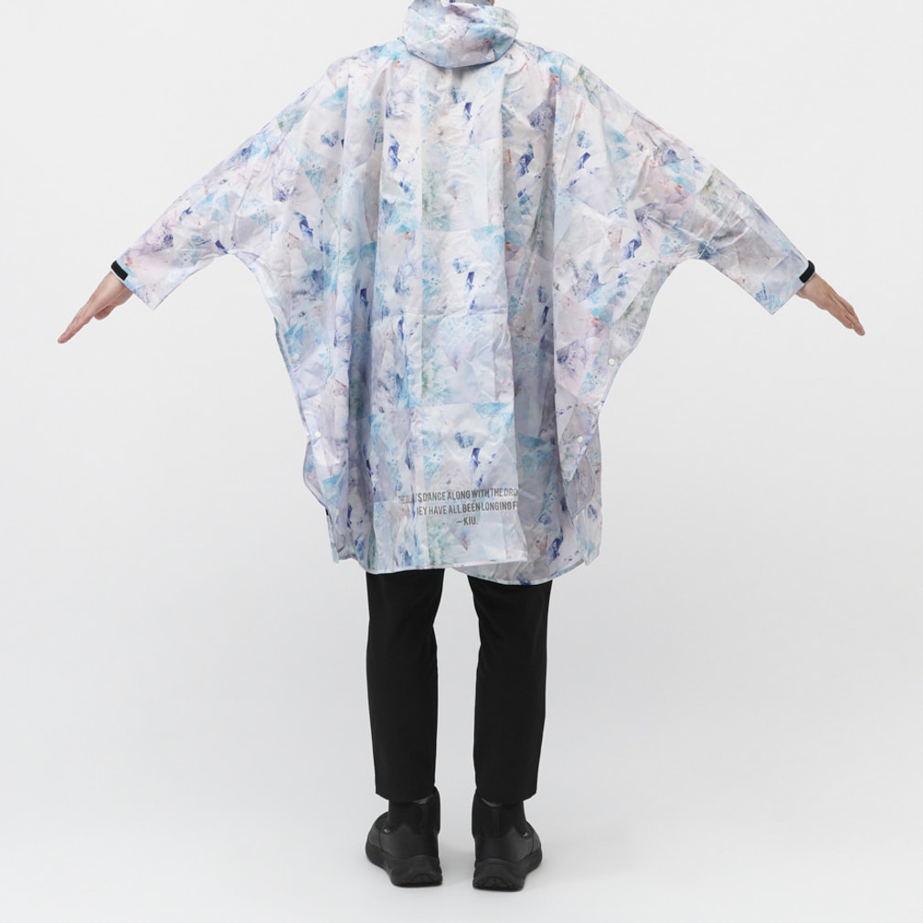 キウ アウトドア レインウェア KiU STANDARD RAIN PONCHO K404-361