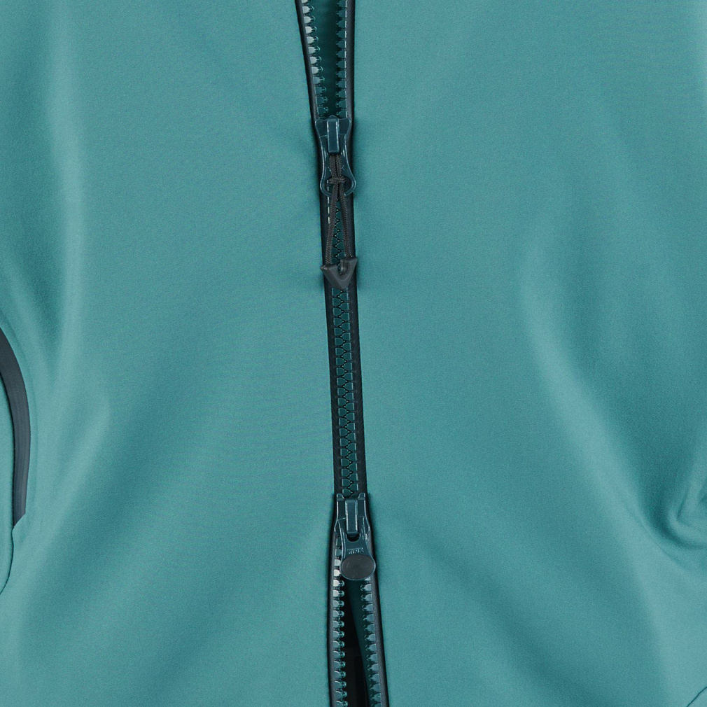 ミレー レディース トレッキング ハードシェルジャケット TYPHON WARM