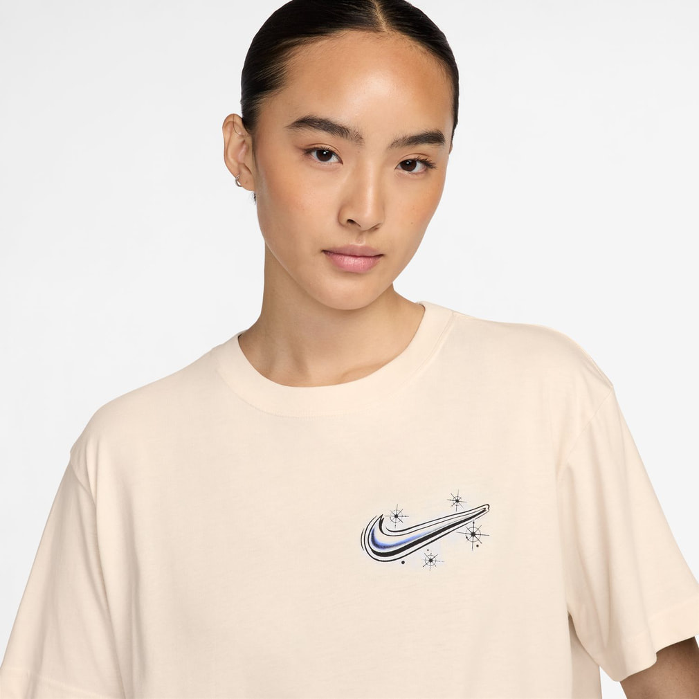 ナイキ レディース 半袖 Tシャツ ウィメンズ NSW CLSC BF ARBRSH BTTR