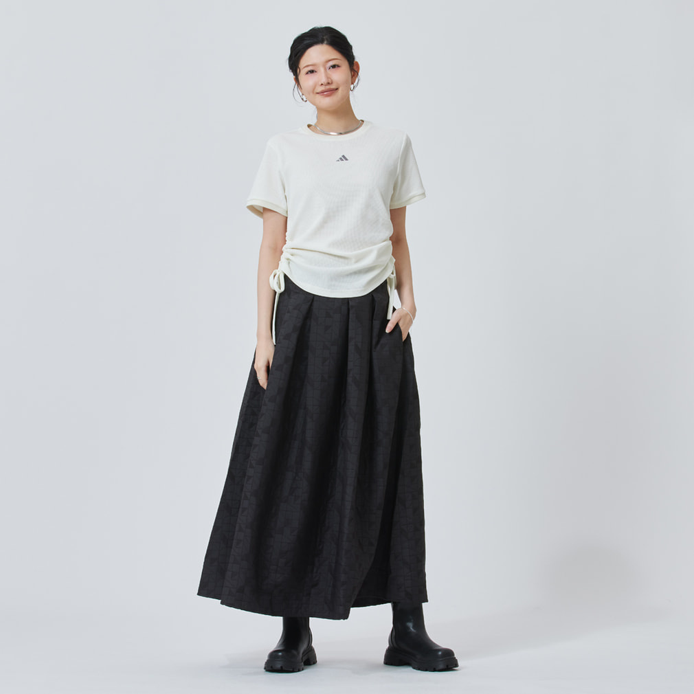 アジアンウェーブデザインタンス 他に見ない珍しい逸品❣️かなりお値下げしています。 アディダス レディース 半袖 Tシャツ アルペン ワッフル サイド
