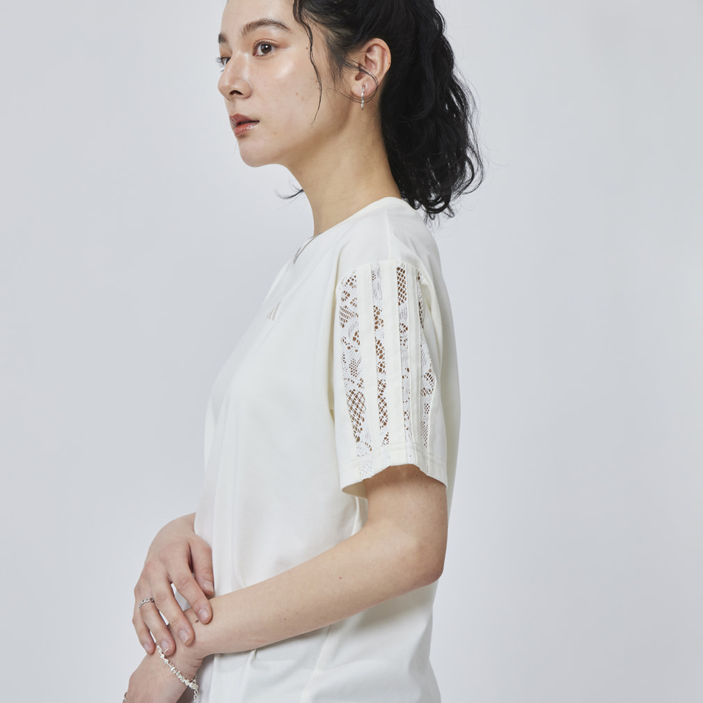 アディダス レディース PRISM COLLECTION レーススリーストライプ半袖T