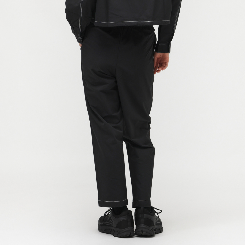 美品PUMA ブラック ストレートパンツ サイドポケット付き プーマ レディース ロングパンツ AUTUMN ウーブン PT 690183 スポーツ