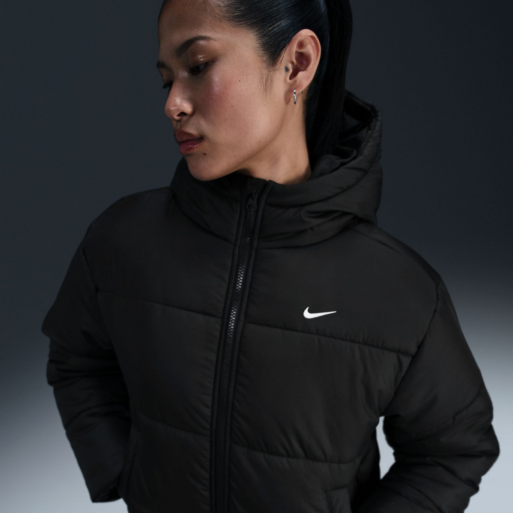 NIKE ナイロンジャケット レディース Mサイズ ルーズフィット ナイキ レディース 中綿ジャケット ウィメンズ ウィメンズ Therma-FIT