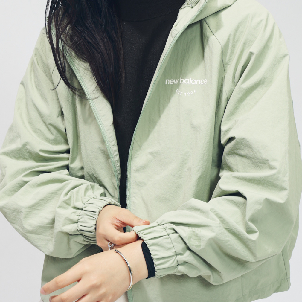 ニューバランス THE CITY レディース ウインドフルジップ ナイロン