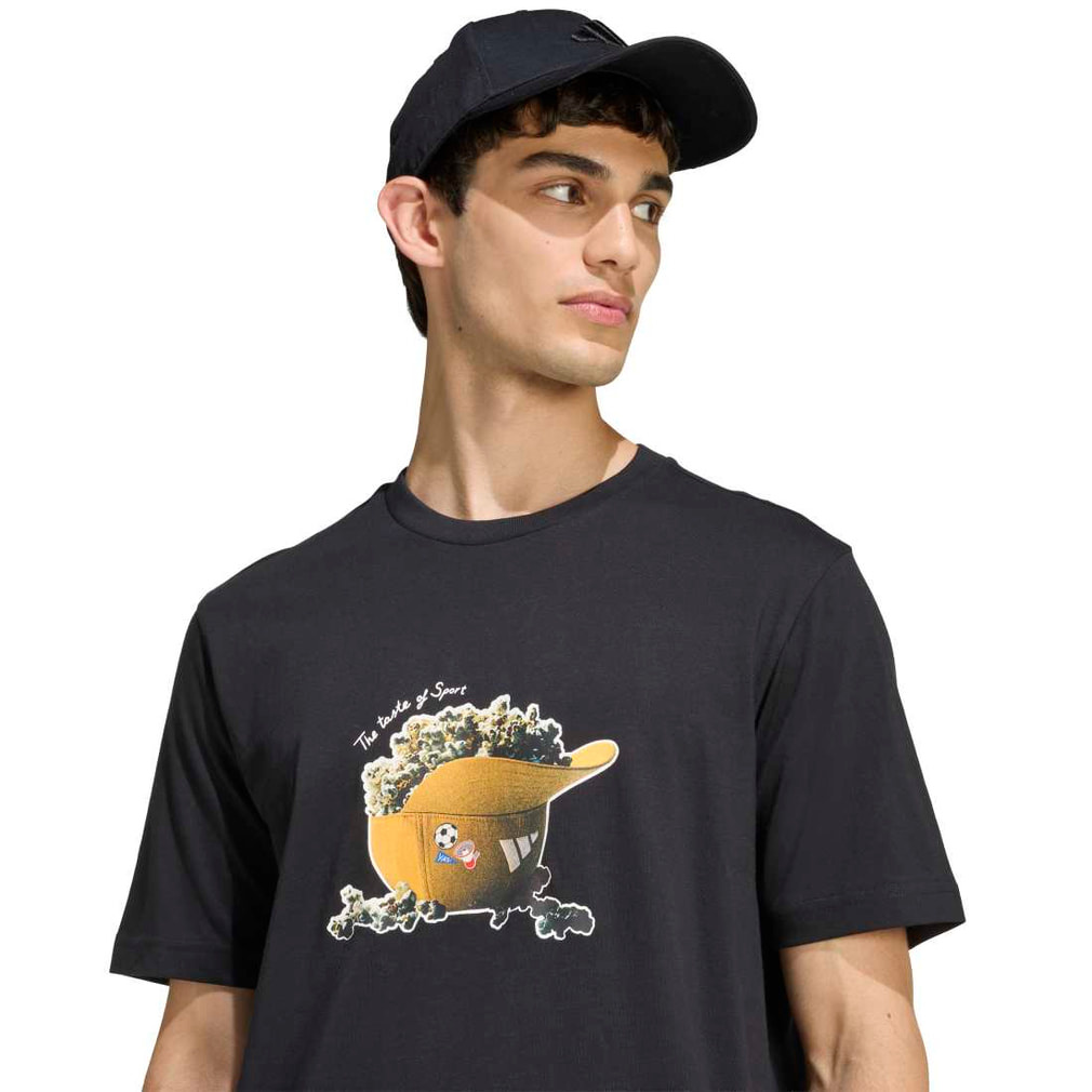 アディダス メンズ 半袖 Tシャツ SNACK POPCORN グラフィック Tシャツ