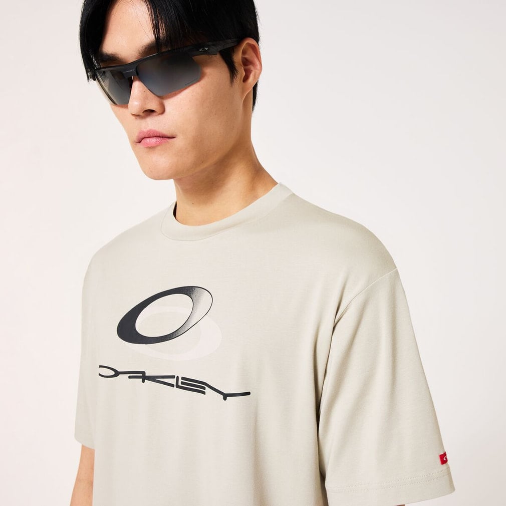 オークリー メンズ 半袖 Tシャツ NEW RETRO TEE STRETCH 3.0 FOA409022