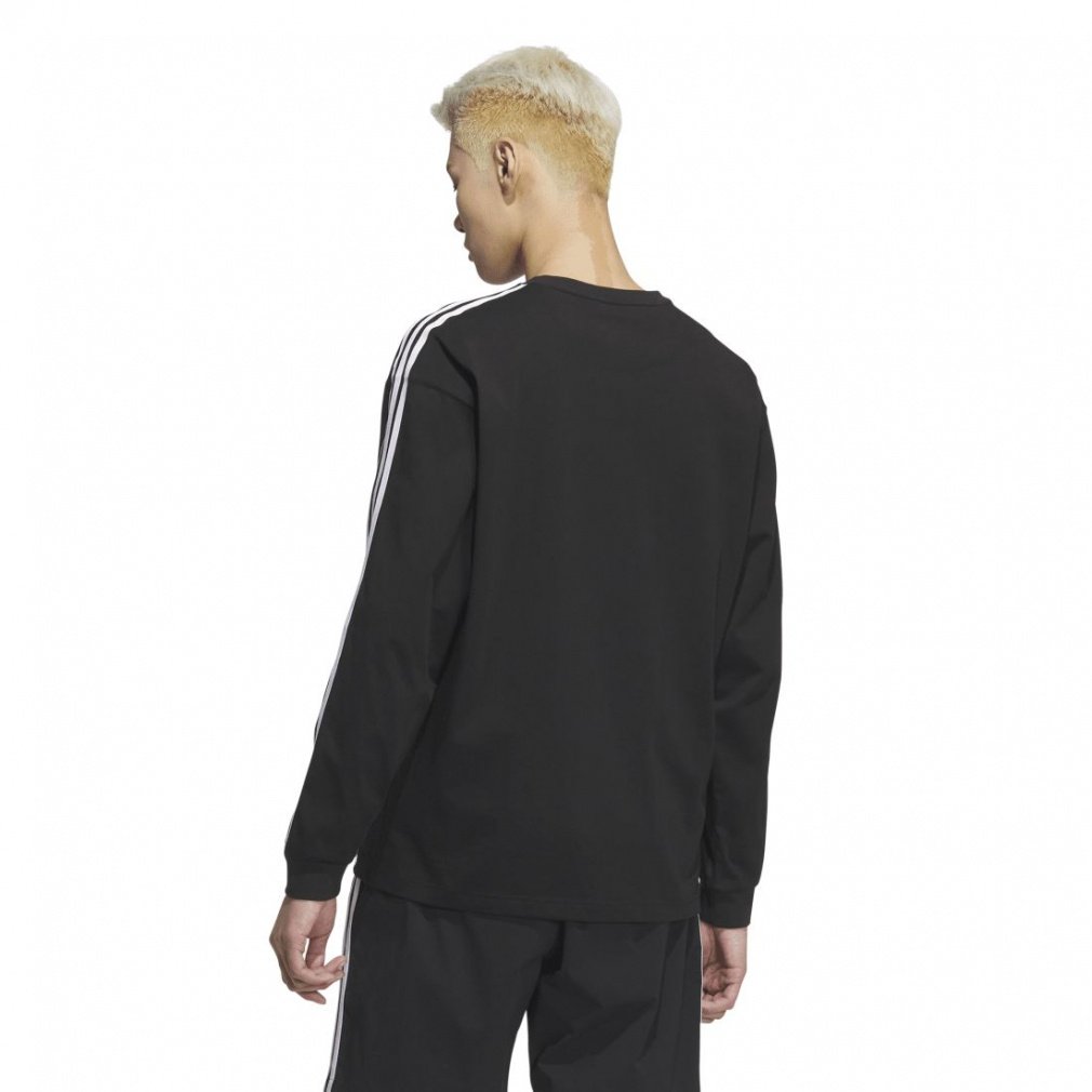 エッセンシャルズ プラス ルーズフィット スリーストライプス 長袖T