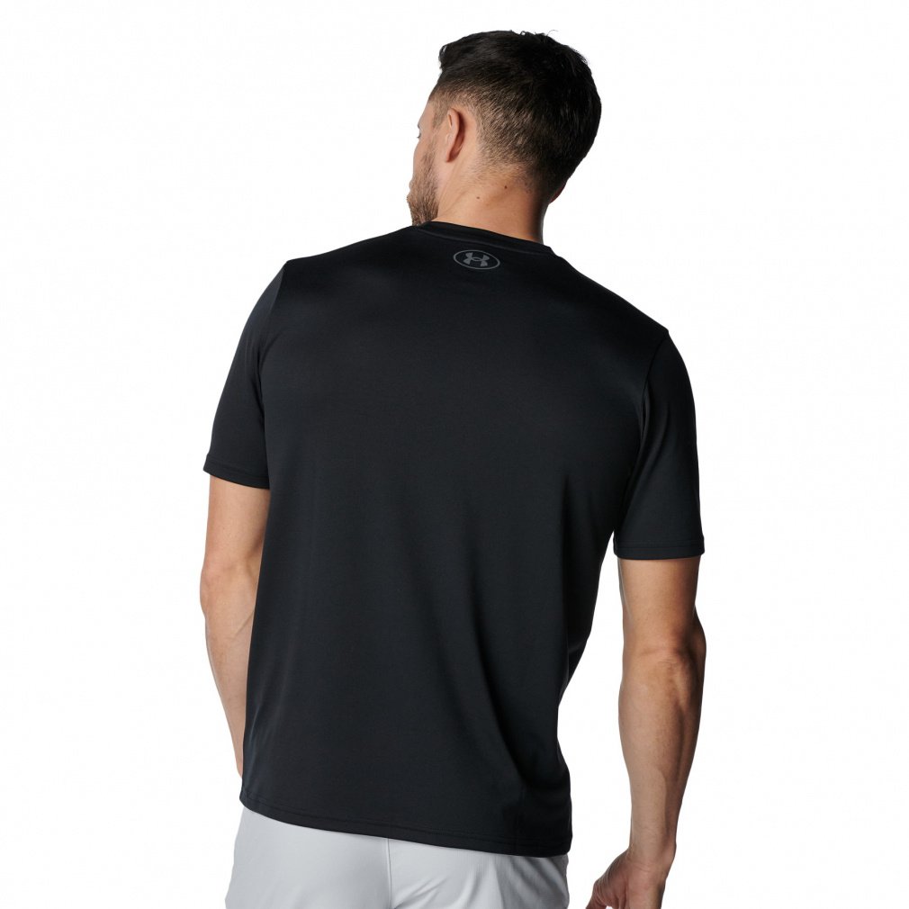 【希少残りわずか】新品　UNDER ARMOUR Tシャツ＆ショートパンツ UNDER ARMOUR アンダーアーマー キッズ 半袖シャツ ショート