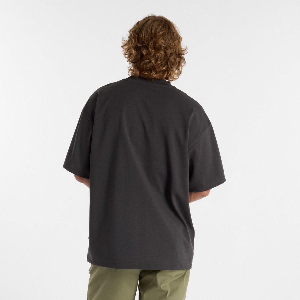 大谷翔平グラフィックショートスリーブTシャツ　サイズＬ New Balance tシャツ 大谷翔平グラフィックショートスリーブT