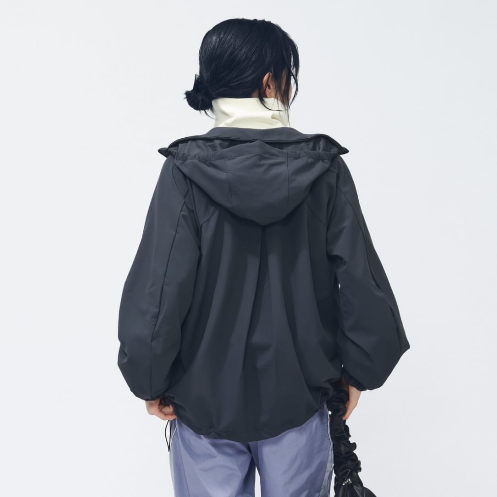 アディダス レディース ウインドジャケット Luxflow ルーズフィット