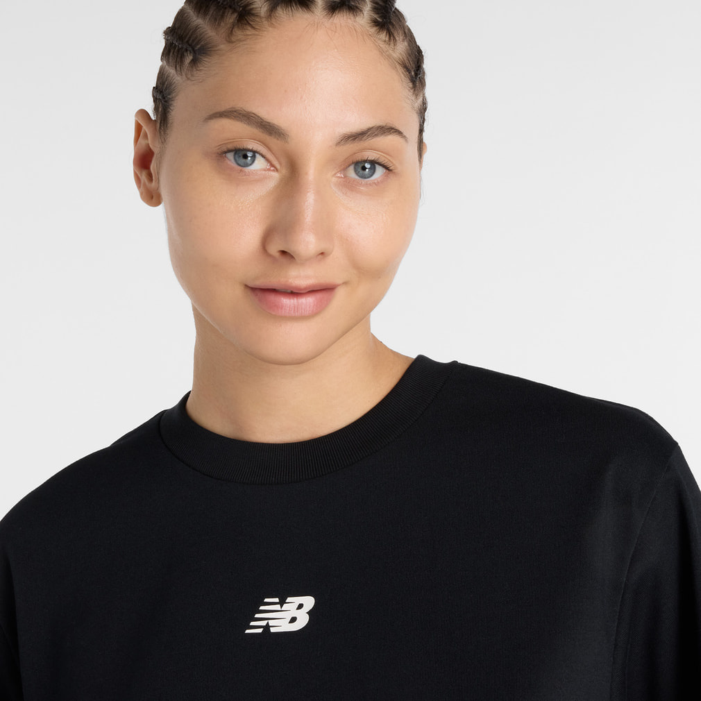 ニューバランス レディース 半袖 機能 Tシャツ グラフィックTシャツ
