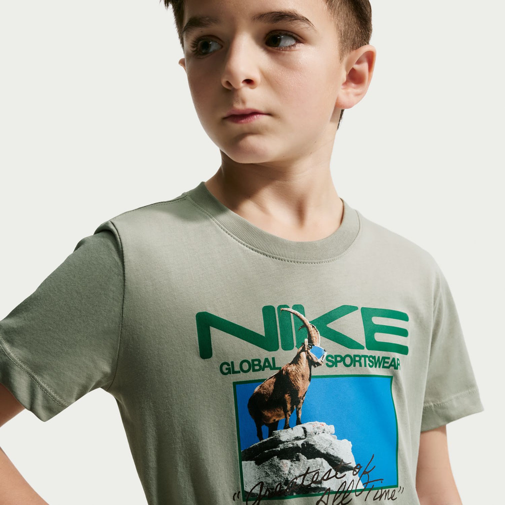 ナイキ ジュニア キッズ 子供 半袖 シャツ YTH NSW フォト ゴート S